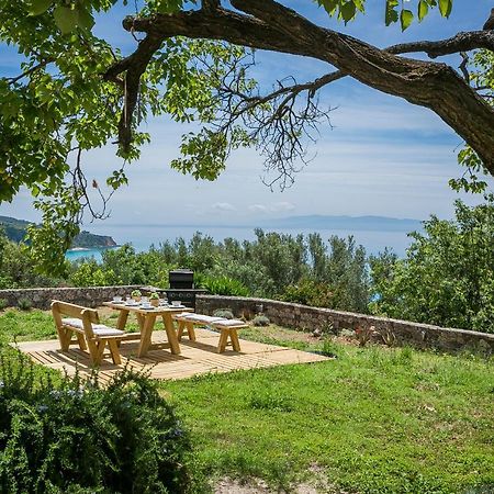 Villa Rania Lourdata  Exterior photo